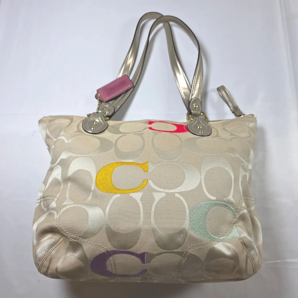 Coach Poppy Signature 